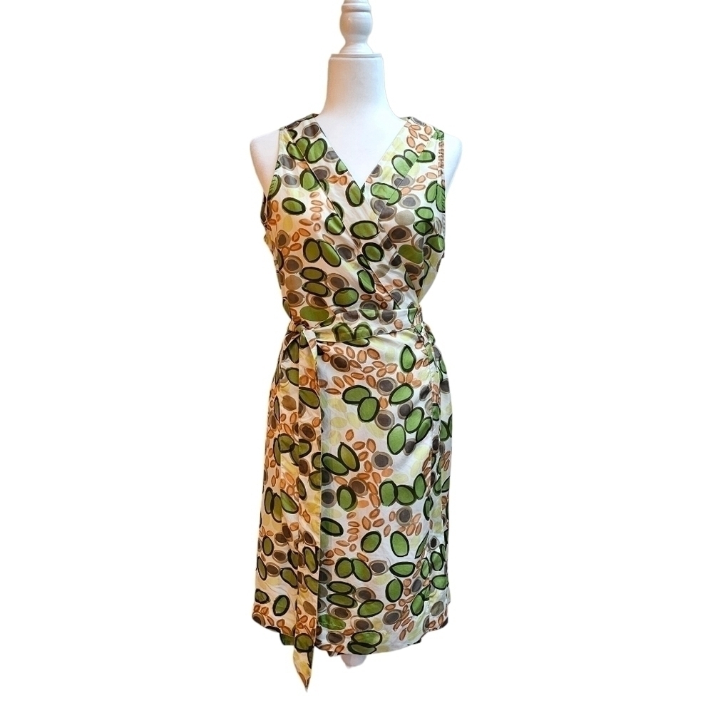 Hartford 100% Silk Wrap Dress with attached Belt, Green and Cream, Size Small - Picture 2 of 7